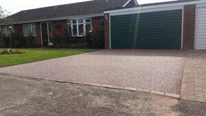 after picture of a completed resin driveway work