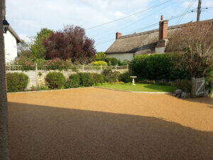 resin bound driveway by Hampshire Resin